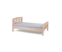 Pine bed Prāga